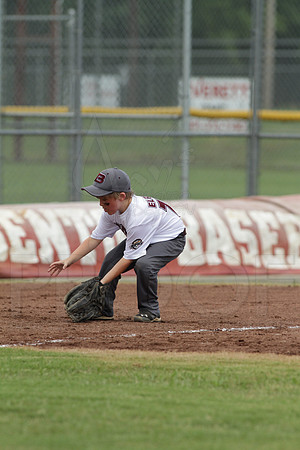 Benton vs. Sylvan Hills 5-6 year old All Stars 7-11-2014 (©Justin Manning) JWM_053