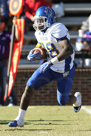 Southern Arkansas University @ Ouachita Baptist University 11-1-2014 (©Justin Manning) JWM_756