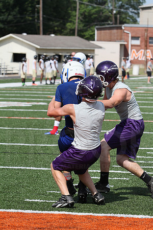 1st Annual James King 7 on 7 (Malvern) (� Justin Manning) JWM0140
