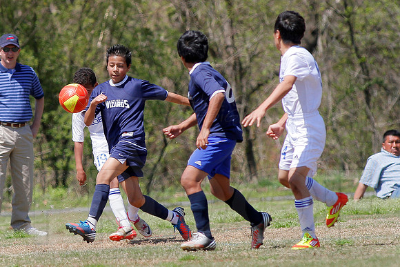 Burns Park Soccer 4-6-13(© Justin Manning) JWM0293