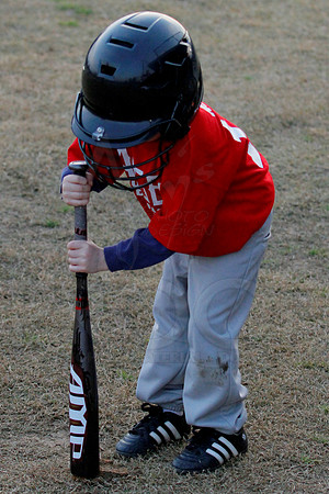 T-ball Angels vs Panthers 3-28-13 (© Justin Manning) JWM0052