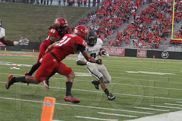 Utah State @ Arkansas State 9-20-2014 (©Justin Manning) JWM_253