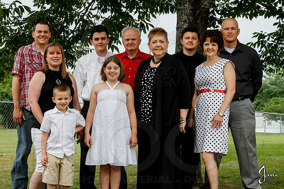 Woods Family-Senior photos 5-23-13 (© Justin Manning) JWM0004