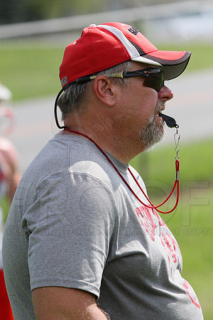 Glen Rose football practice 2 adays 8-6-13 (© Justin Manning) JWM0025