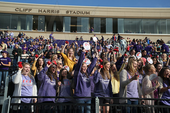 Southern Nazarene @ OBU 9-13-2014 (©Justin Manning) JWM_098