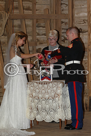 Mollie & Dustin Derrick 10-21-17_JWM0185