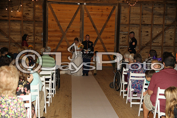 Mollie & Dustin Derrick 10-21-17_JWM0212