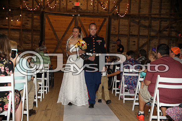 Mollie & Dustin Derrick 10-21-17_JWM0213