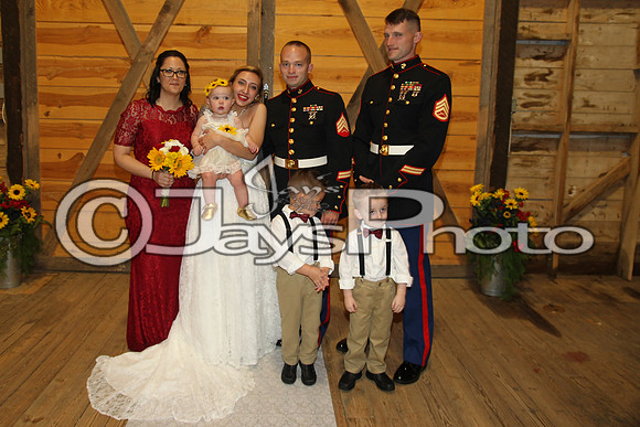 Mollie & Dustin Derrick 10-21-17_JWM0258