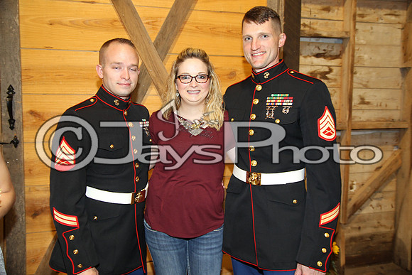 Mollie & Dustin Derrick 10-21-17_JWM0296