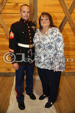 Mollie & Dustin Derrick 10-21-17_JWM0305