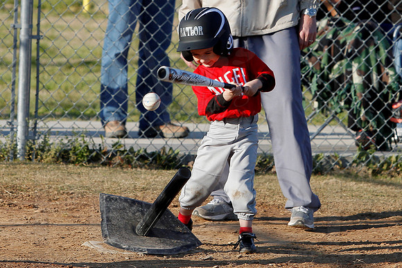 T-ball Angel's & Rangers 3-26-13 (© Justin Manning) JWM0031