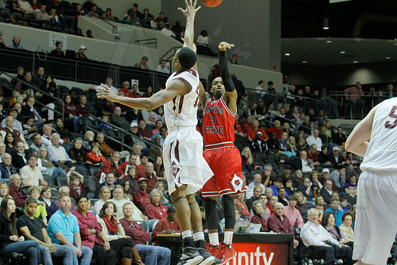 Arkansas State @ UALR Men's Basketball 3-1-2014 (© Justin Manning) JWM_0462