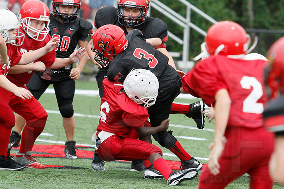 Mt. Pine @ Harmony Grove Peewee 10-5-13 (© Justin Manning) JWM0076