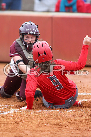 Cabot @ Benton Softball 3-10-2015 (©Justin Manning) JWM_0143