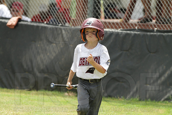 Benton vs. Sylvan Hills 5-6 year old All Stars 7-11-2014 (©Justin Manning) JWM_190