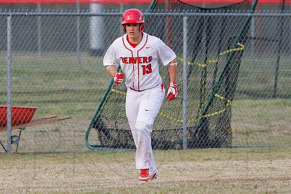 Estem @ Glen Rose 3-28-13 (© Justin Manning) JWM0304