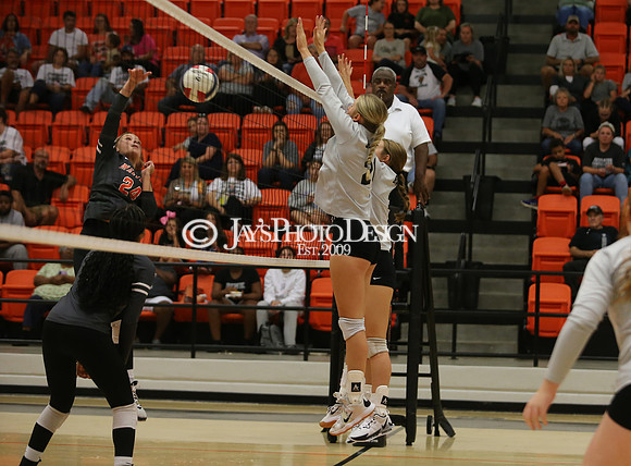 Bauxite @ Malvern (freshmen) 9-21-23_JWM_0219