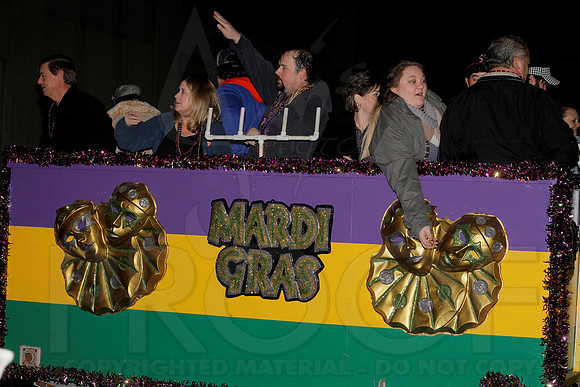 GoDaddy Bowl Mardi Gras Parade (©Justin Manning) JWM_0111