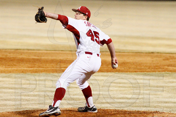 Miss Valley State @ Arkansas Baseball 3-27-13 (© Justin Manning) JWM0251