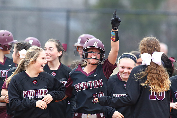Vilonia @ Benton softball 3-3-2015 (©Justin Manning) JWM_126
