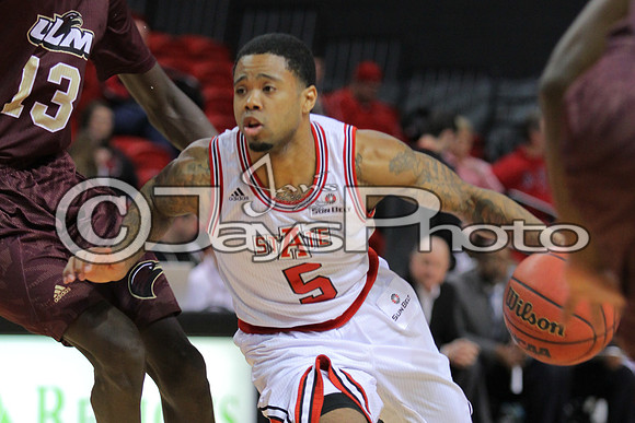 ULM @ Arkansas State Men's Basketball 2-21-2015 (©Justin Manning) JWM_150