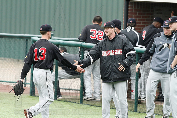 ASU @ UALR baseball 3-17-13 (© Justin Manning) JWM0371