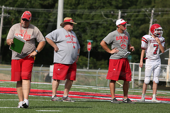 Glen Rose Football Practice 9-2-2014 (©Justin Manning) JWM_178