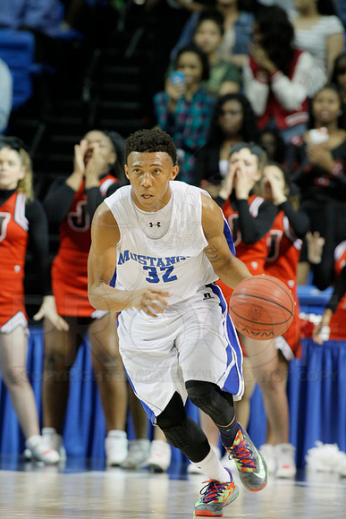 5A Boys State Finals-Forrest City vs. Jacksonville 3-14-2014 (© Justin Manning) JWM_0247