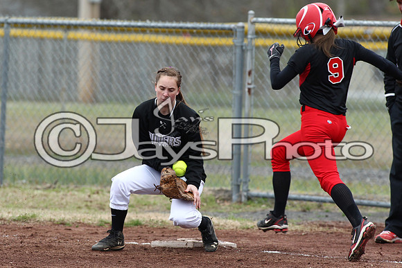 Bauxite vs. Brookland softball 3-28-2015 (©Justin Manning) JWM_0108