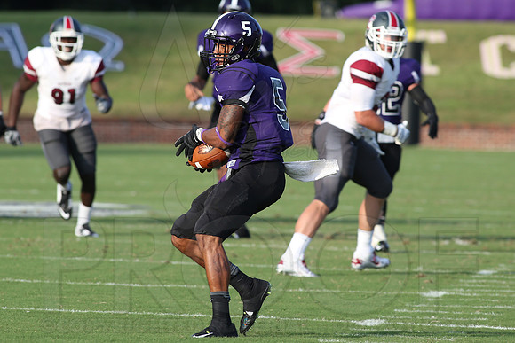 Southern Nazarene @ OBU 9-13-2014 (©Justin Manning) JWM_265