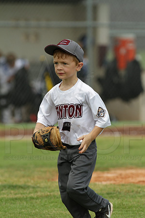 Benton vs. Sylvan Hills 5-6 year old All Stars 7-11-2014 (©Justin Manning) JWM_065