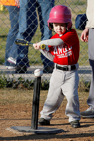 T-ball Angel's & Rangers 3-26-13 (© Justin Manning) JWM0036