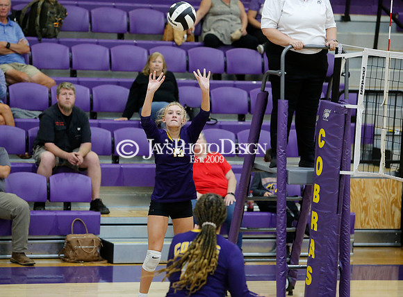 Magnolia @ Fountain Lake (Freshman) 9-13-22_JWM_0049