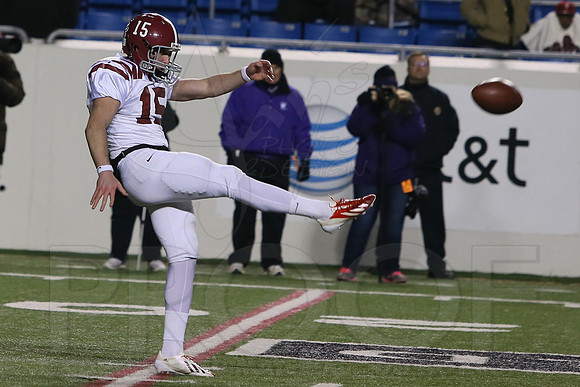 El Dorado vs. Pine Bluff 12-14-13 (©Justin Manning) (©Justin Manning) JWM_0513