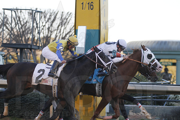 Oaklawn 1-21-13 (Smarty Jones Stakes) (Justin Manning)0001-28