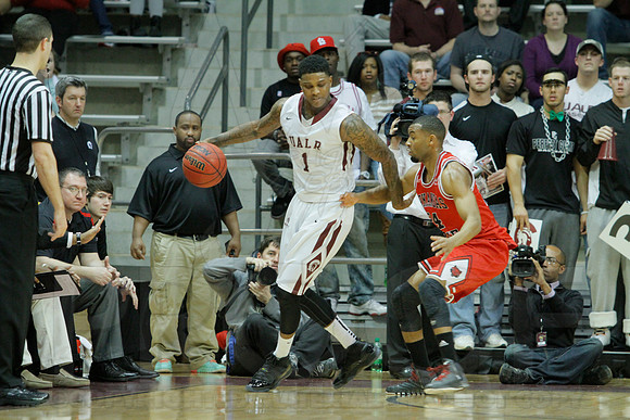 Arkansas State @ UALR Men's Basketball 3-1-2014 (© Justin Manning) JWM_0301