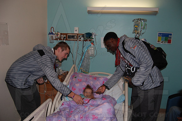 ASU Hospital Visit 1-2-14 (©Justin Manning) JWM_0062