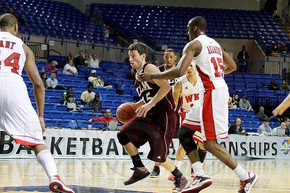 WKU vs. UL-Monroe Men's JWM0333 (©Justin Manning)