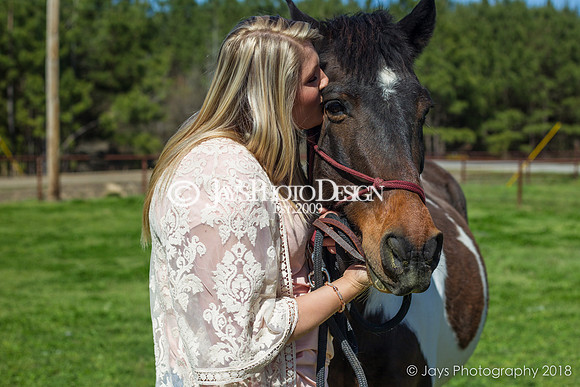 Destiny Houk senior photos 4-4-18_0010