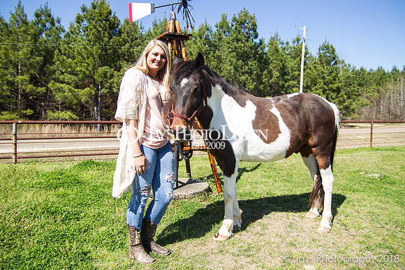 Destiny Houk senior photos 4-4-18_0021