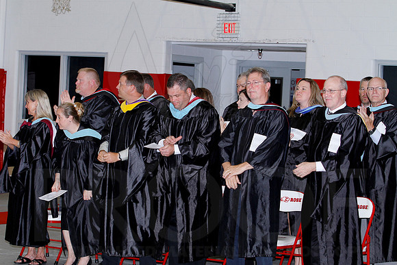 Glen Rose High school graduation 5-24-13 (© Justin Manning) JWM0090