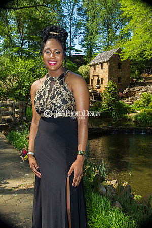King Prom Photos 4-28-18_0094