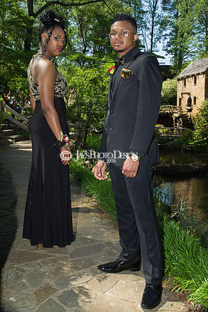 King Prom Photos 4-28-18_0098