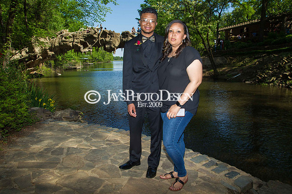 King Prom Photos 4-28-18_0117