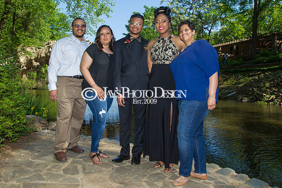 King Prom Photos 4-28-18_0127