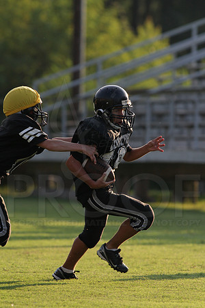 Bauxite Black-Gray games 4th, 5th, 6th, Junior high, Senior high scrimmage 8-22-13 (© Justin Manning) JWM0137