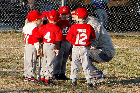 T-ball Angel's & Rangers 3-26-13 (© Justin Manning) JWM0102