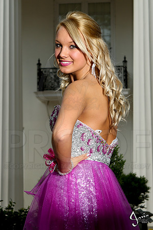 Prom pictures (Maria Vest) 4-11-2014 (© Justin Manning) JWM_0013-2