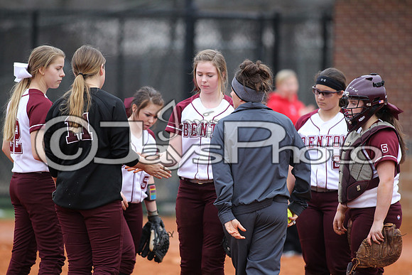 Cabot @ Benton Softball 3-10-2015 (©Justin Manning) JWM_0242